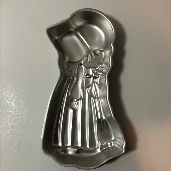 VTG 1976 Wilton Holly Hobbie American Greetings Cake Pan 502-313 Prairie Girl - Picture 2 of 6